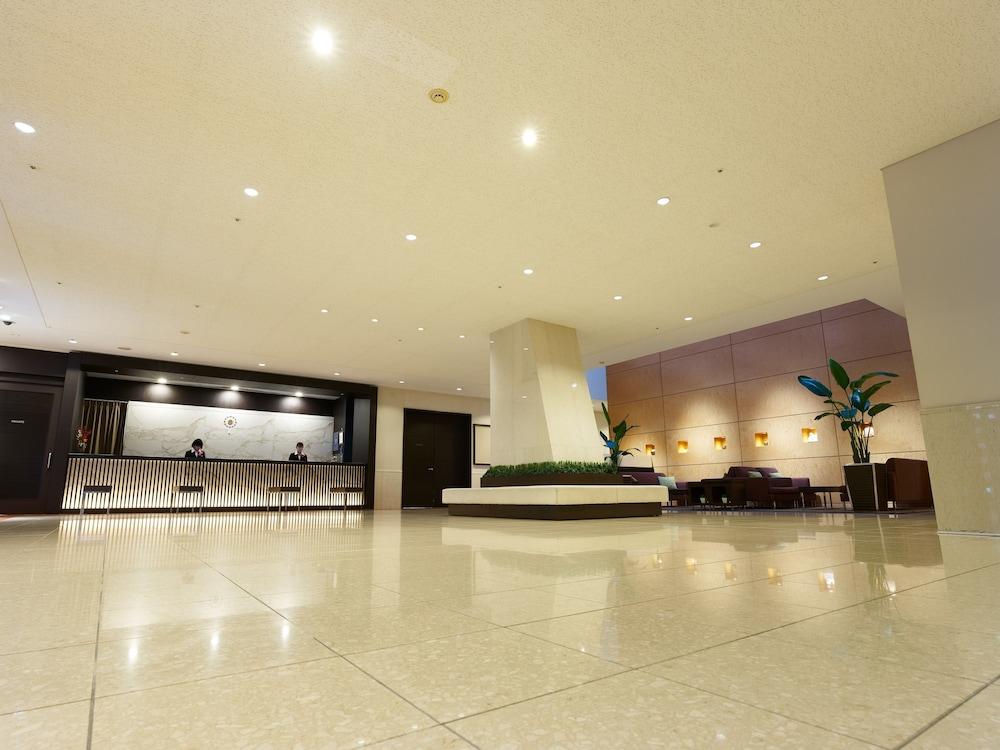 Mitsui Garden Hotel Okayama Exterior foto